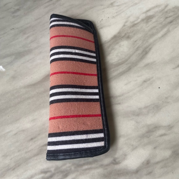 Brick plaid cloth eye case 4 mini reading glasses - Picture 5 of 7